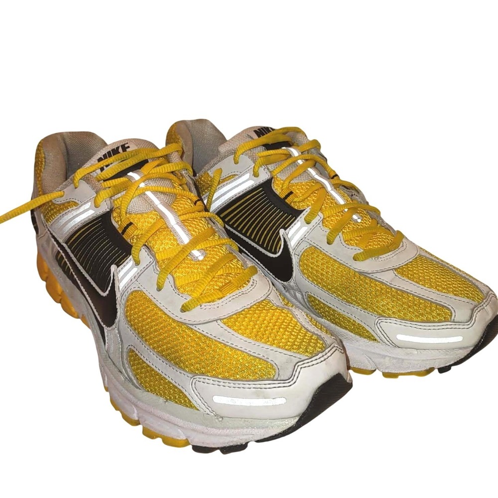 Nike Zoom Vomero 5 Running Shoes University Gold FB9149-002 Mens Size 13 Y2K Gym